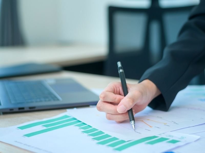 How Data Analytics Will Transform Commercial Real Estate Decisions in Miami in 2025