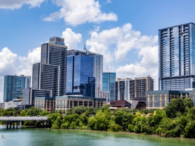 Apple Expands in Austin Amid National Push for Job Creation