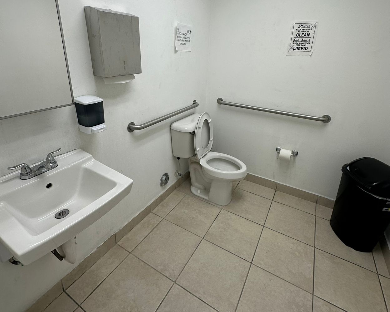 For Sublease - MICC - 1436 NW 82nd Avenue, Doral, FL 33126 - 5,000 SF - 22,75 PSF Gross - Agora Real Estate. Image 9