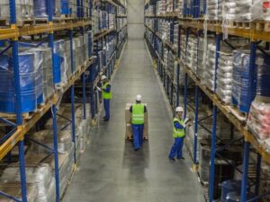 Clear height and dock doors the critical numbers tenants should know before signing an industrial lease
