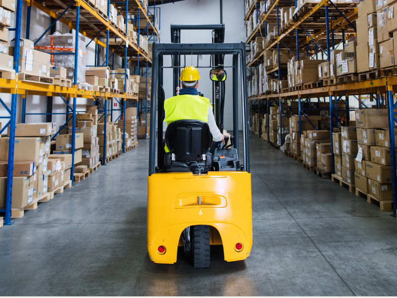 What affects warehouse pricing in Miami?