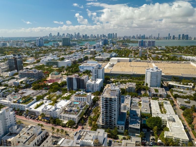 East Miami industrial submarket trends. Agora Real Estate Group